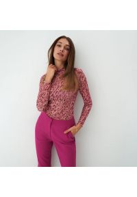 Mohito - Wzorzysta bluzka - Różowy. Kolor: różowy