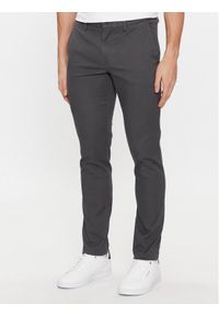 TOMMY HILFIGER - Tommy Hilfiger Chinosy Core Bleecker MW0MW28883 Szary Slim Fit. Kolor: szary. Materiał: bawełna