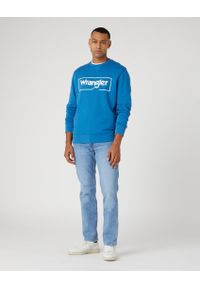 Wrangler - WRANGLER FRAME LOGO MĘSKA BLUZA KLASYCZNA NADRUK CREW DEEP W662HA69F. Wzór: nadruk. Styl: klasyczny