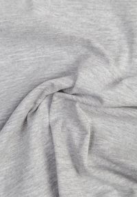 Born2be - Jasnoszary T-shirt Gathanthei. Okazja: na co dzień, do domu. Kolor: szary. Materiał: jeans, dresówka, bawełna, dzianina. Długość rękawa: krótki rękaw. Długość: krótkie. Wzór: gładki. Styl: casual, klasyczny, sportowy #2