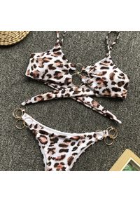 Intica - Bikini plażowe z ozdobnymi kółkami SueElle. Kolor: biały. Materiał: materiał, skóra #5