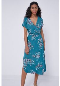 medicine - Medicine - Sukienka Staycation. Kolor: zielony. Materiał: tkanina. Długość rękawa: krótki rękaw. Typ sukienki: rozkloszowane #4