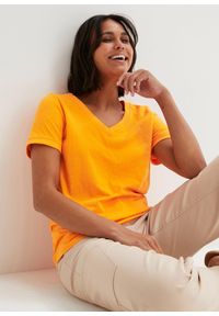 bonprix - T-shirt z czystej bawełny. Typ kołnierza: dekolt w serek. Kolor: pomarańczowy. Materiał: bawełna. Długość rękawa: krótki rękaw. Długość: krótkie #1