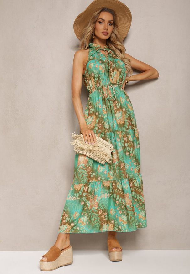 Renee - Zielona Sukienka w Stylu Boho z Gumką w Talii i Ozdobnym Wiązaniem Piofara. Kolor: zielony. Materiał: tkanina. Sezon: lato. Styl: boho