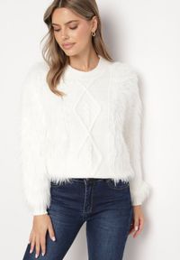 Born2be - Biały Sweter z Wełną o Wzorzystym Splocie z Ozdobną Fakturą Mirilena. Okazja: na co dzień. Kolor: biały. Materiał: wełna. Wzór: ze splotem. Styl: casual, elegancki #6
