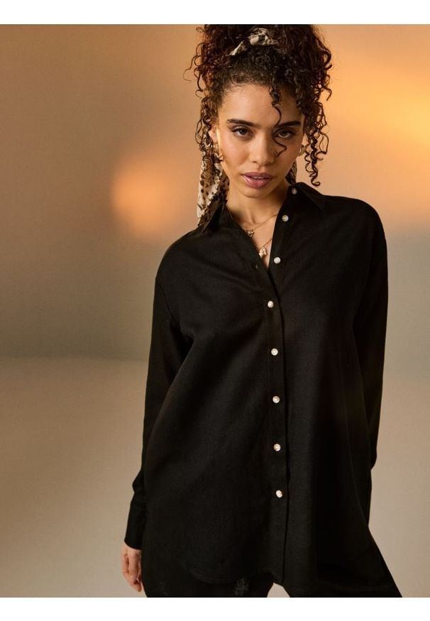 Sinsay - Koszula z domieszką lnu - czarny. Kolor: czarny. Materiał: len