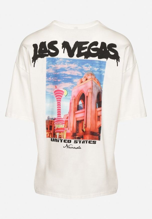 Born2be - Biało-Kremowa Koszulka z Bawełny Ozdobiona Nadrukiem i Naszywką Nanesha. Okazja: na co dzień. Kolor: biały. Materiał: bawełna. Wzór: nadruk, aplikacja. Styl: casual