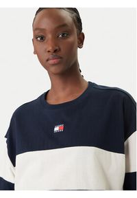 Tommy Jeans T-Shirt Badge Colour-Blocked DW0DW18706 Granatowy Oversize. Kolor: niebieski. Materiał: bawełna #3