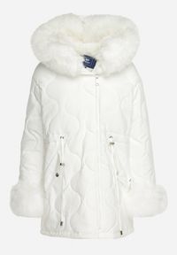 Born2be - Biała Kurtka Ozdobiona Futerkiem ze Ściągaczami w Talii i Kapturem Atermi. Kolor: biały. Materiał: futro. Wzór: aplikacja. Sezon: zima, jesień #5