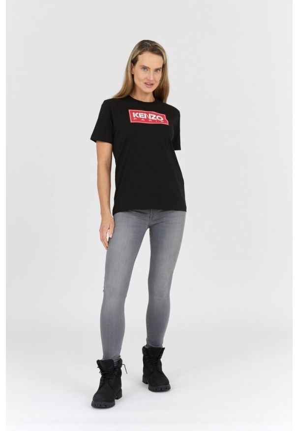 Kenzo - KENZO Czarny t-shirt damski z czerwonym logo, Rozmiar M. Kolor: czarny