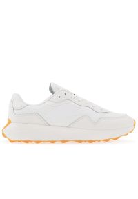 TOMMY HILFIGER - Buty Tommy Hilfiger TJM Runner Mix Material EM0EM01259-YBL - białe. Zapięcie: sznurówki. Kolor: biały. Materiał: guma, włókno, poliester, syntetyk, skóra, kauczuk. Szerokość cholewki: normalna