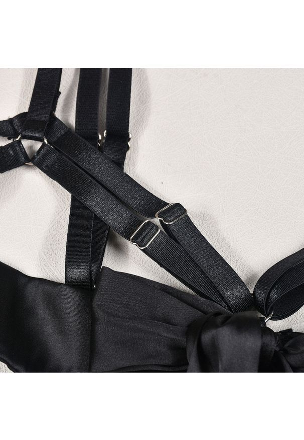 Intica - Komplet bielizny z kokardami i regulowanymi ramiączkami Chrysa. Kolor: czarny. Materiał: materiał