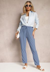 Renee - Niebieskie Spodnie z Regularną Talią z Gumką i Sznurkiem w Pasie Cerinda. Okazja: na co dzień. Kolor: niebieski. Materiał: materiał, satyna. Styl: casual #7