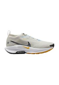 Buty do biegania damskie Nike W Pegasus Trail 5 GTX. Zapięcie: sznurówki. Kolor: beżowy. Materiał: tkanina, materiał, syntetyk. Szerokość cholewki: normalna. Sport: bieganie #1