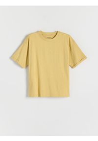 Reserved - T-shirt oversize z nadrukiem - kremowy. Kolor: kremowy. Materiał: dzianina, bawełna. Wzór: nadruk