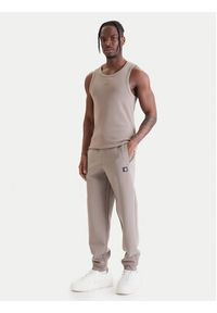 Hugo - HUGO Tank top Dapota 50563744 Brązowy Slim Fit. Kolor: brązowy. Materiał: bawełna #5