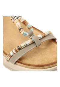 Sandały damskie Artiker, cholewka ze skóry ekologicznej cienkie paski z przodu elastyczny pasek na pięcie plecione detale, beżowe, 58C0009. Zapięcie: pasek. Kolor: beżowy. Materiał: skóra ekologiczna. Wzór: paski #3