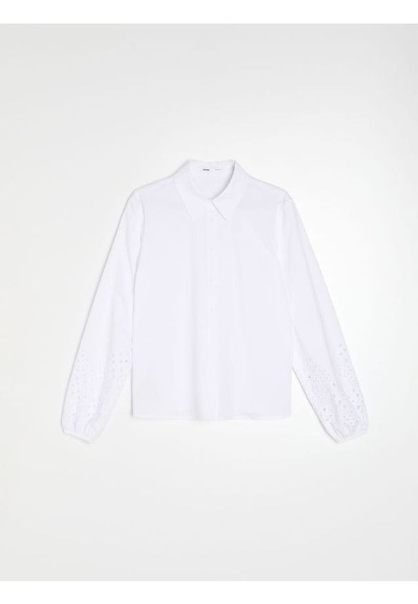 Sinsay - Bawełniana koszula z ażurowym wykończeniem rękawa - biały. Kolor: biały. Materiał: bawełna. Wzór: ażurowy