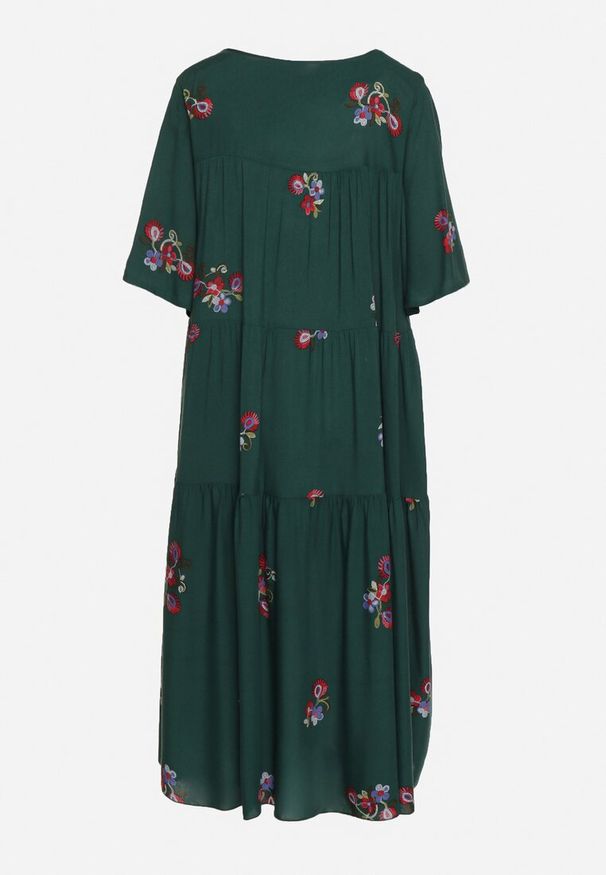 Born2be - Ciemnozielona Wiskozowa Sukienka o Rozkloszowanym Kroju z Krótkim Rękawem Givinia. Okazja: na imprezę, na co dzień. Kolekcja: plus size. Kolor: zielony. Materiał: wiskoza. Długość rękawa: krótki rękaw. Typ sukienki: proste, dla puszystych, rozkloszowane. Styl: elegancki, casual