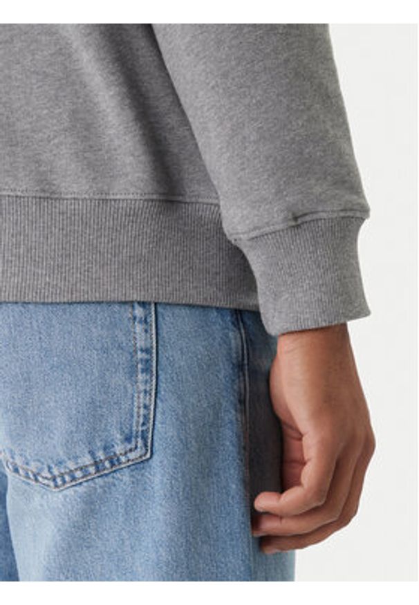 Calvin Klein Jeans Bluza J30J320933 Szary Regular Fit. Kolor: szary. Materiał: bawełna