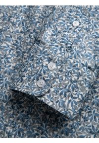Ombre Clothing - Koszula męska SLIM FIT w print drobnych liści - jasnoniebieska V1. Okazja: na co dzień. Kolor: niebieski. Materiał: tkanina, skóra, bawełna. Wzór: nadruk. Styl: casual #7