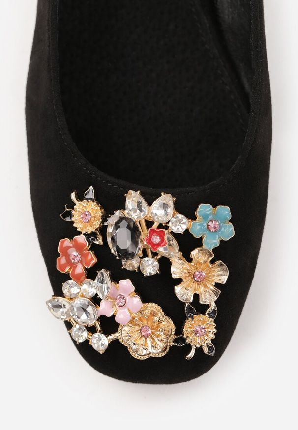 Renee - Czarne Czółenka Slingback Vices z Cyrkoniami i Wkładką ze Skóry Eklina. Okazja: na co dzień. Kolor: czarny. Materiał: skóra. Obcas: na obcasie. Styl: casual, elegancki, klasyczny, wizytowy. Wysokość obcasa: średni