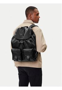 Calvin Klein Plecak Cargo Flap Backpack LV04D3127G Czarny. Kolor: czarny. Materiał: skóra #4