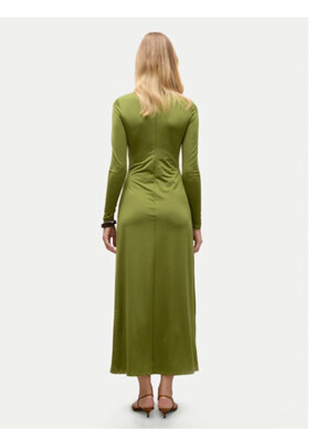 Vero Moda Sukienka codzienna Udita 10336491 Zielony Regular Fit. Okazja: na co dzień. Kolor: zielony. Materiał: syntetyk. Typ sukienki: proste. Styl: casual