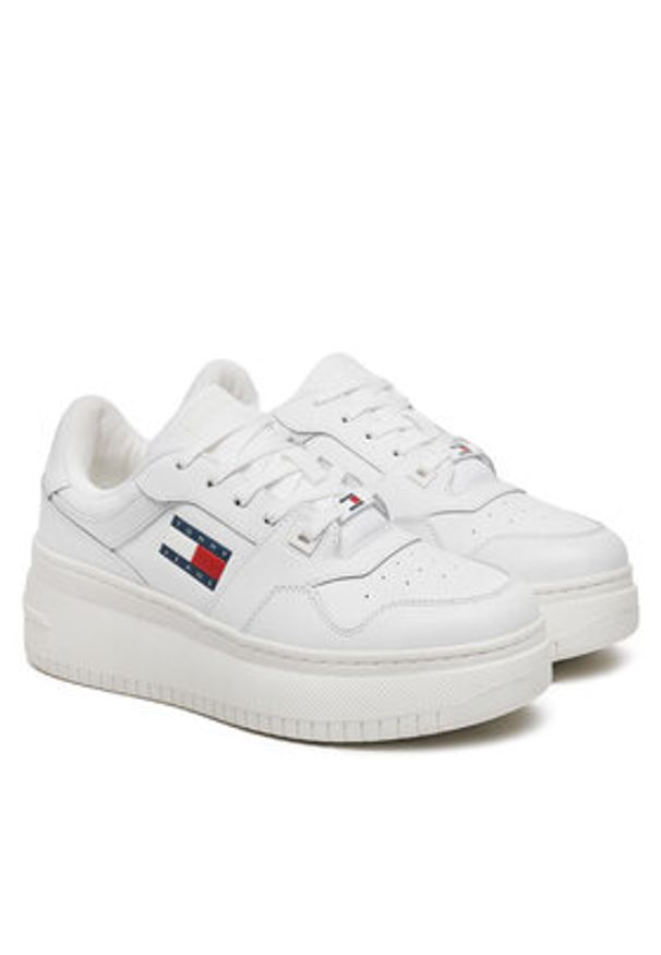 Tommy Jeans Sneakersy Tjw Retro Basket Flatform Ess EN0EN02506 Biały. Kolor: biały. Materiał: skóra