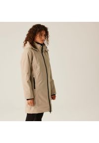 Regatta - Kurtka turystyczna damska Yewbank IV wodoodporna ocieplana. Kolor: beżowy. Sezon: zima. Sport: turystyka piesza #1