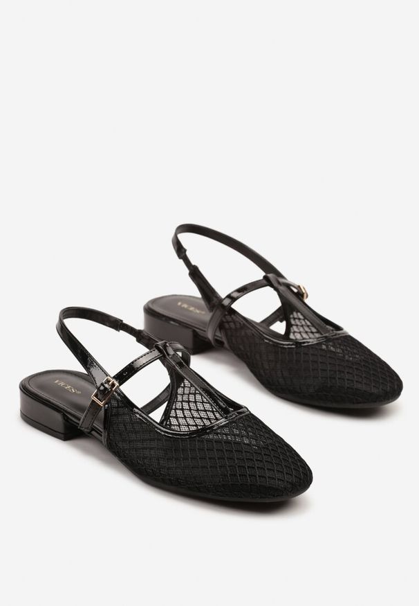 Renee - Czarne Sandały Vices Lakierowane Slingback z Siateczkową Cholewką Mairelite. Okazja: na co dzień. Zapięcie: sprzączka. Kolor: czarny. Materiał: lakier. Sezon: lato. Styl: casual