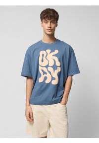 outhorn - T-shirt oversize z nadrukiem męski - granatowy. Okazja: na plażę. Kolor: niebieski. Materiał: dzianina, bawełna, materiał. Wzór: nadruk. Styl: wakacyjny