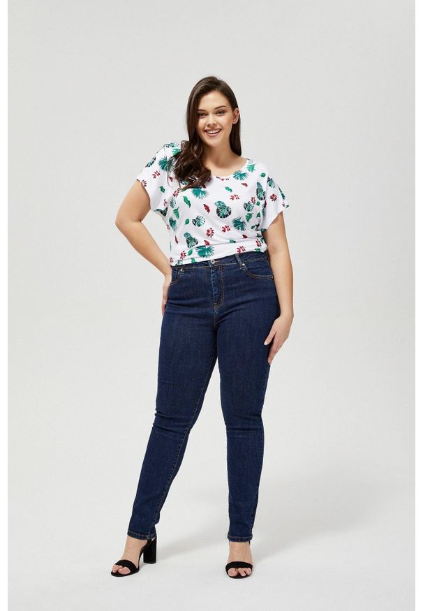 MOODO - Jeansy high waist. Stan: podwyższony. Materiał: jeans. Długość: długie. Wzór: gładki