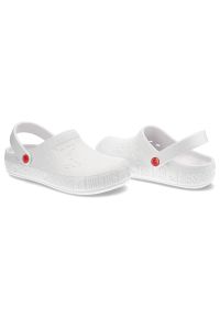 Big-Star - Białe Klapki Big Star Wodoodporne Buty Damskie. Okazja: na co dzień, na plażę. Kolor: biały. Sezon: lato. Styl: casual, sportowy