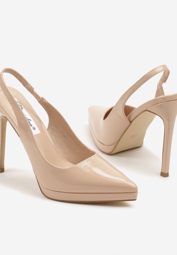 Renee - Beżowe Sandały na Szpilce Lakierowane Typu Slingback Novalise. Okazja: na co dzień. Kolor: beżowy. Materiał: lakier. Wzór: kwiaty. Obcas: na szpilce. Styl: elegancki, casual