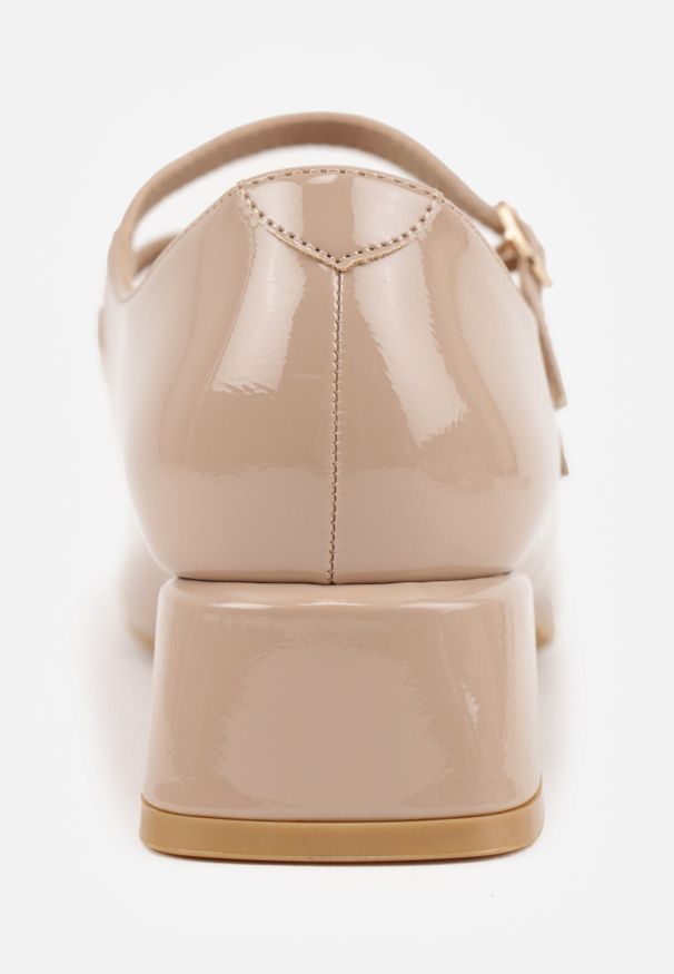 Born2be - Ciemnobeżowe Lakierowane Czółenka na Obcasie Ozdobione Paskami ze Sprzączkami Vomera. Zapięcie: pasek. Kolor: beżowy. Materiał: lakier. Wzór: aplikacja. Obcas: na obcasie. Styl: elegancki, klasyczny, wizytowy. Wysokość obcasa: średni