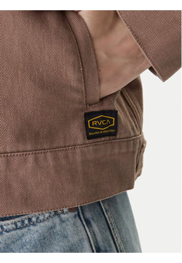 RVCA Kurtka jeansowa Dayshift II 23B153503 Beżowy Regular Fit. Kolor: beżowy. Materiał: bawełna