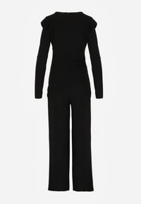 Renee - Czarny Elegancki Komplet Spodnie Wide Leg i Bluzka z Poduszkami w Ramionach Sewinea. Kolor: czarny. Wzór: aplikacja #6