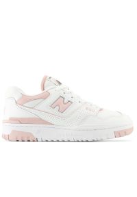 Buty New Balance BBW550BP - białe. Okazja: na co dzień. Kolor: biały. Materiał: guma, materiał, skóra, syntetyk. Szerokość cholewki: normalna. Sport: koszykówka