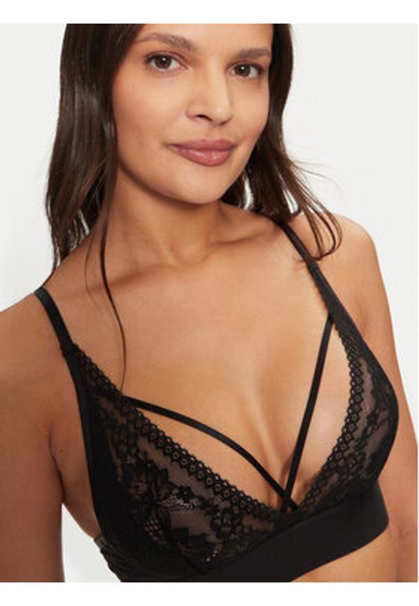 Hunkemöller Biustonosz braletka Remi 206154 Czarny. Kolor: czarny. Materiał: syntetyk