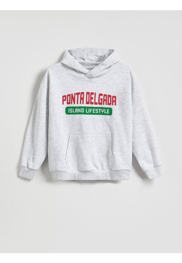 Reserved - Bluza z kapturem - jasnoszary. Typ kołnierza: kaptur. Kolor: szary. Materiał: dzianina, bawełna
