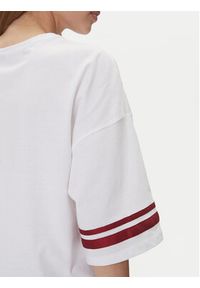 only - ONLY T-Shirt Paloma 15351935 Biały Regular Fit. Kolor: biały. Materiał: syntetyk