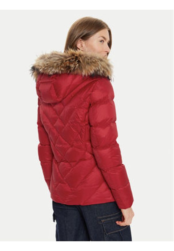 Blauer Kurtka puchowa 24WBLDC03051 Czerwony Regular Fit. Kolor: czerwony. Materiał: syntetyk