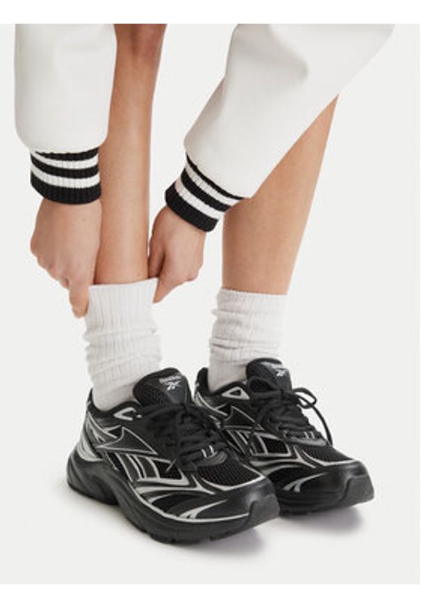 Reebok Sneakersy CEO-BELWAVE AR30278WBBS Biały. Kolor: biały. Materiał: materiał