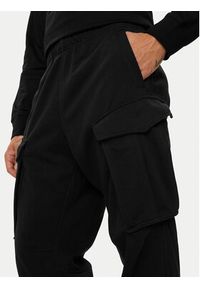 G-Star RAW - G-Star Raw Spodnie dresowe Rovic D24964 D566 6484 Czarny Relaxed Fit. Kolor: czarny. Materiał: bawełna, syntetyk #3