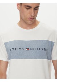 TOMMY HILFIGER - Tommy Hilfiger T-Shirt UM0UM03418 Biały Regular Fit. Kolor: biały. Materiał: bawełna