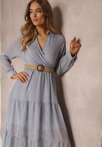Renee - Jasnoniebieska Sukienka z Kopertowym Dekoltem i Plecionym Paskiem Velo. Kolor: niebieski. Materiał: tkanina. Typ sukienki: kopertowe #4