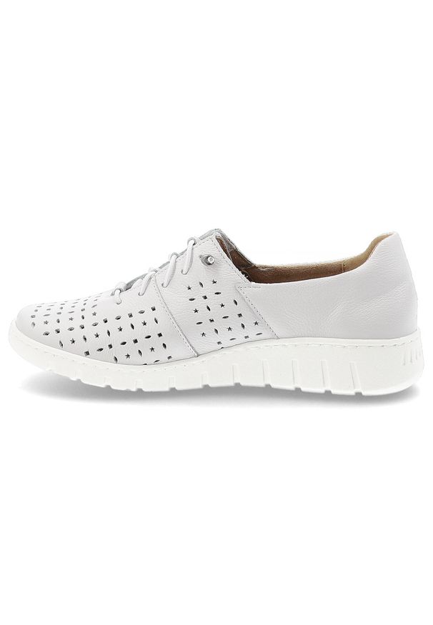 Półbuty damskie Wasak, ze skóry naturalnej licowej ażurowa cholewka sznurowanie lekka podeszwa casual, białe, 0810. Okazja: na co dzień. Zapięcie: sznurówki. Kolor: biały. Materiał: skóra. Szerokość cholewki: normalna. Wzór: ażurowy. Styl: casual