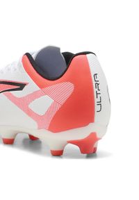 Puma - Buty piłkarskie ULTRA 5 PLAY FG/AG PUMA White Black Glowing Red. Kolor: czerwony, biały, wielokolorowy, czarny. Materiał: syntetyk, materiał. Sport: piłka nożna