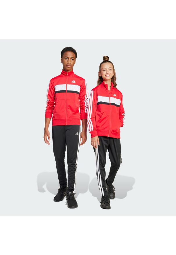 Adidas - Dres Seasonal Essentials Tiberio 3-Stripes Tricot Kids. Okazja: na uczelnię. Kolor: czerwony, biały, wielokolorowy. Materiał: dresówka. Styl: sportowy, młodzieżowy